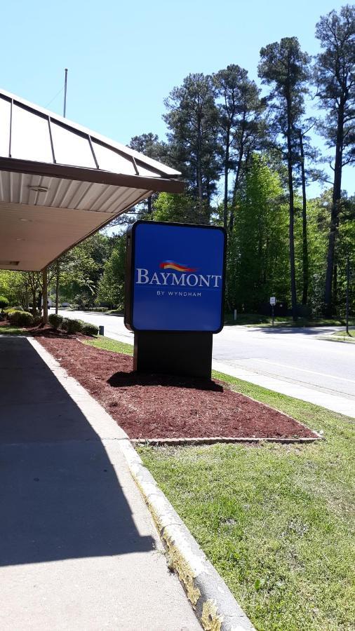 Baymont By Wyndham Williamsburg Hotel Bagian luar foto