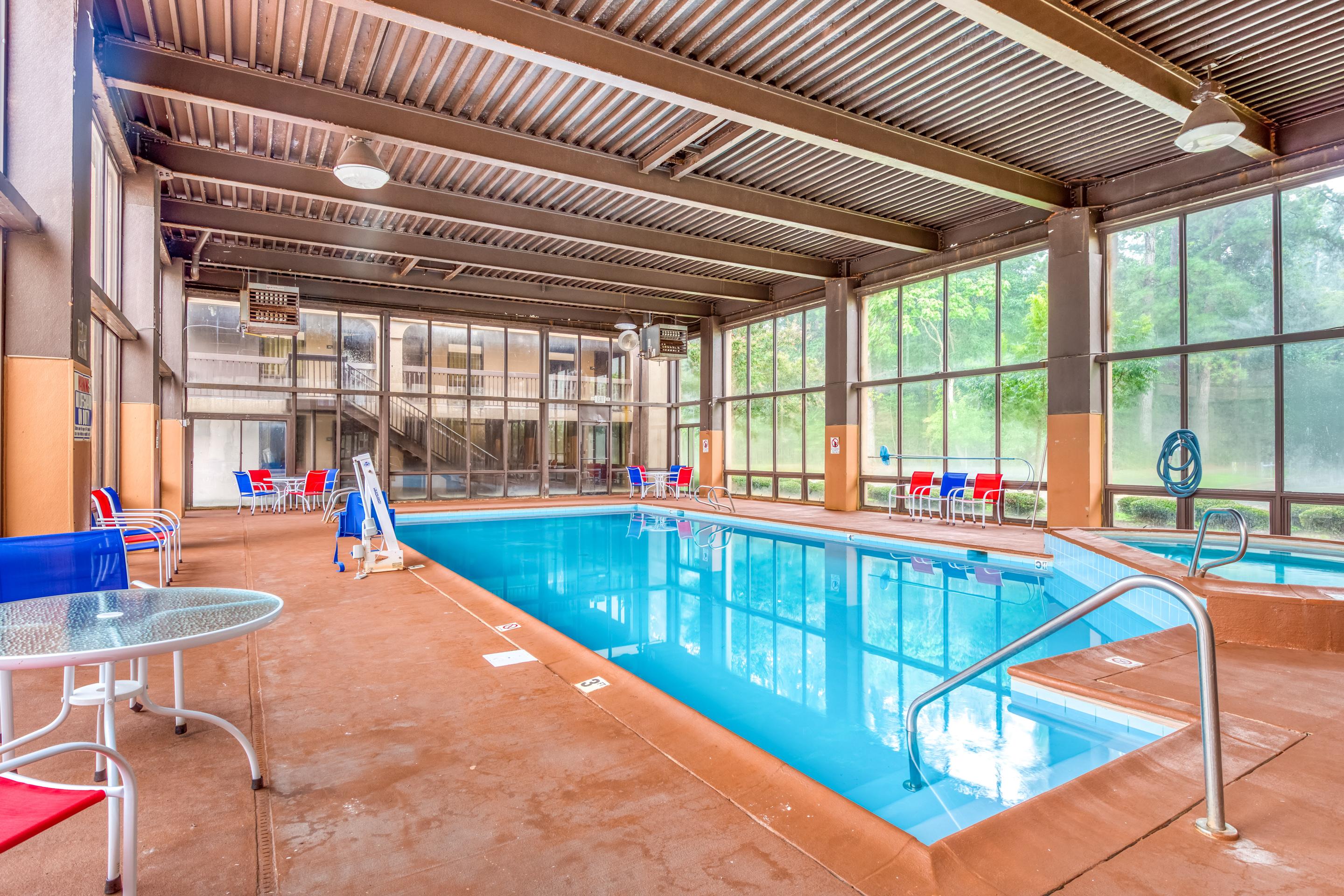 Baymont By Wyndham Williamsburg Hotel Bagian luar foto